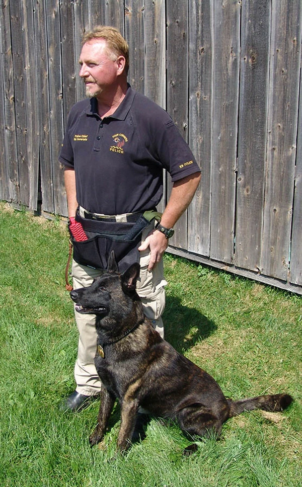 Dog Training Apron - 3 Pocket Reward Treat Carrier - Image 3