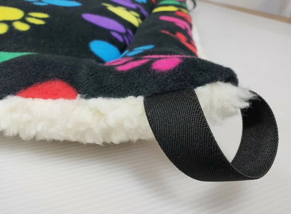 Reversible Fleece Cushion Pad For Raised Dog Bed - Image 8