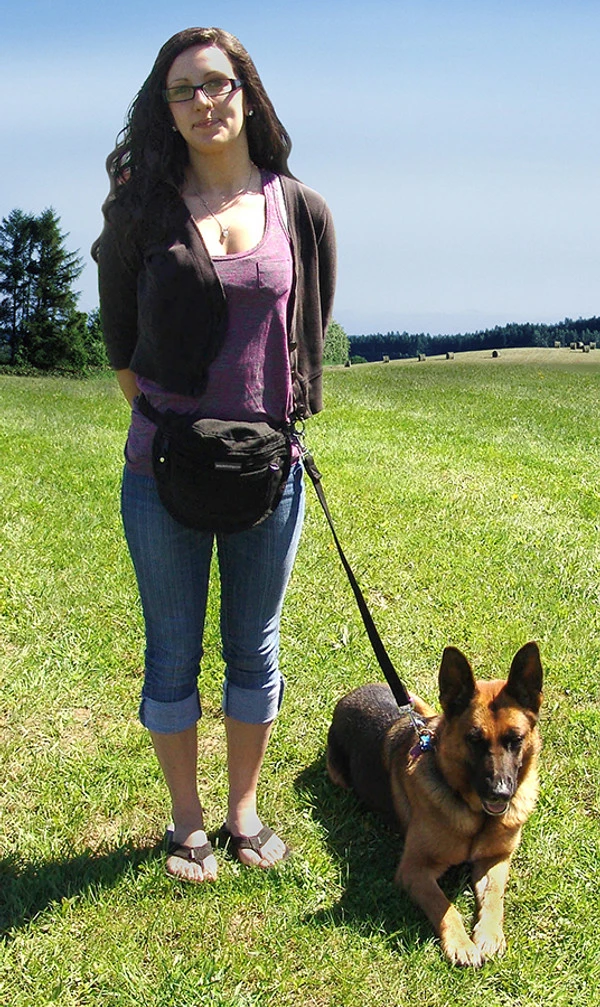 Hands Free Waist Leash W/ Bag - Image 6