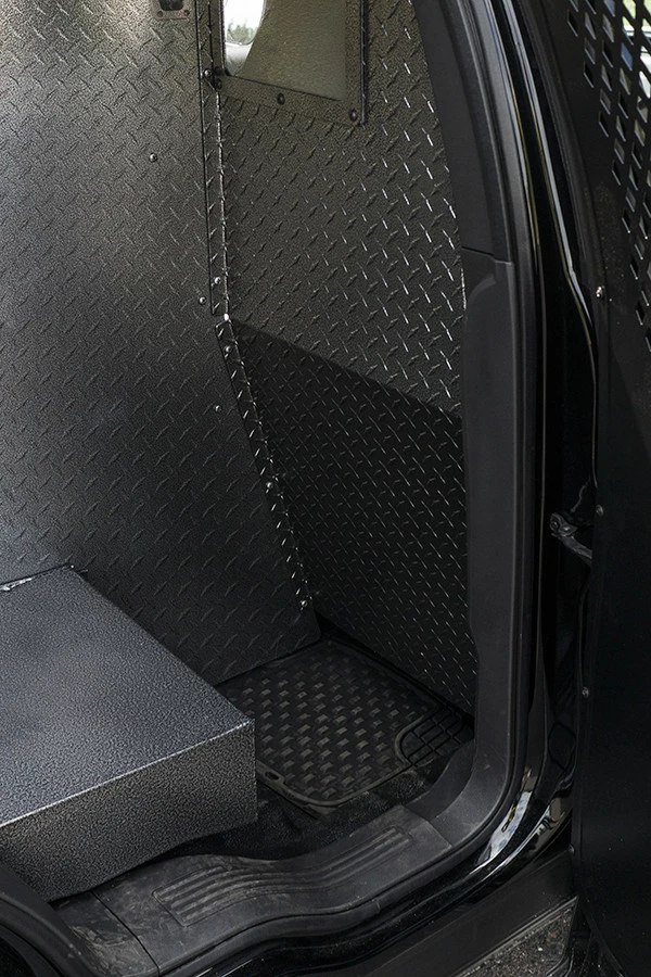 K-9/Prisoner Police Vehicle Transport Insert Ford Interceptor SUV 2013-2016 - Image 10